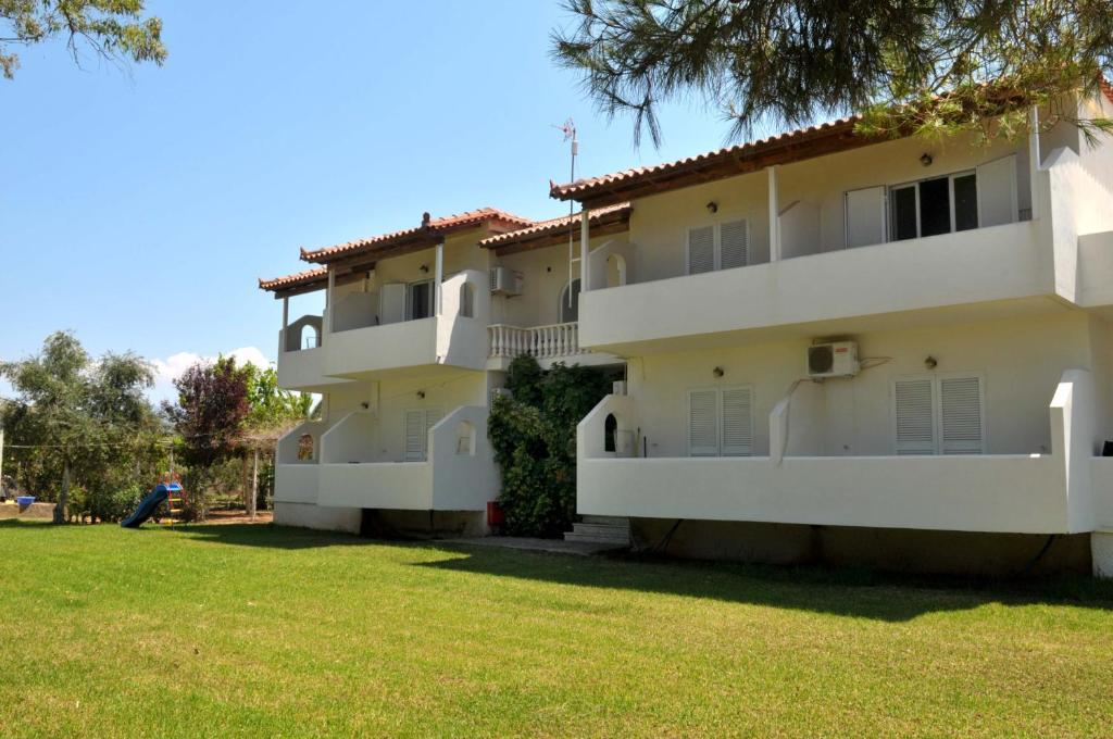 Appartement Sani Kasimis à Kyparissia Extérieur photo