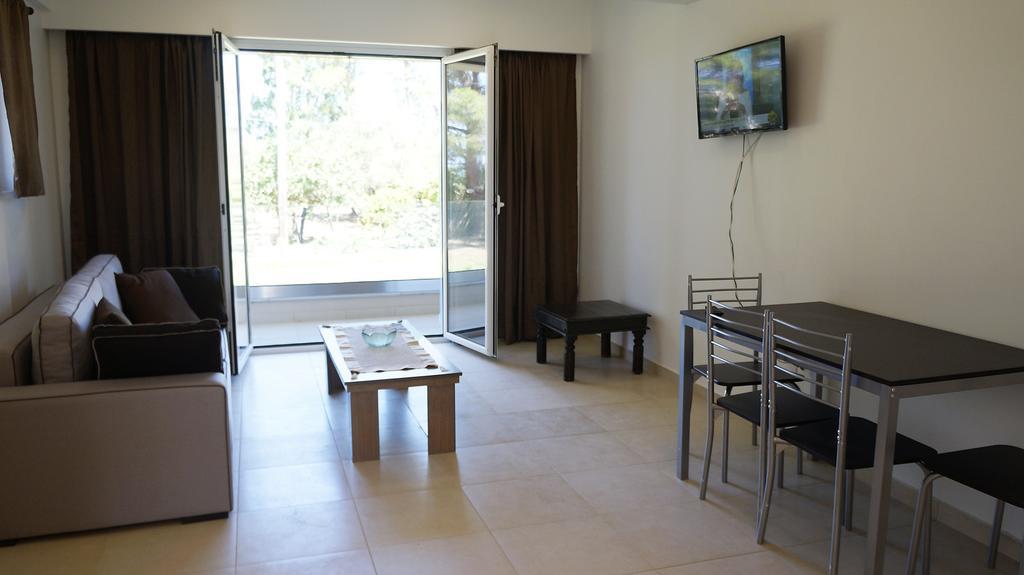 Appartement Sani Kasimis à Kyparissia Extérieur photo