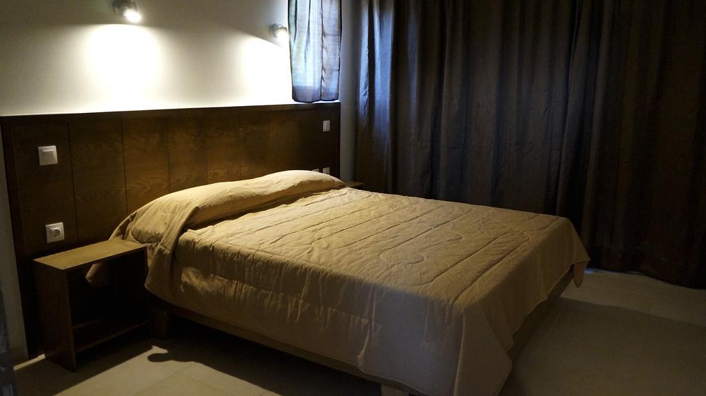 Appartement Sani Kasimis à Kyparissia Extérieur photo